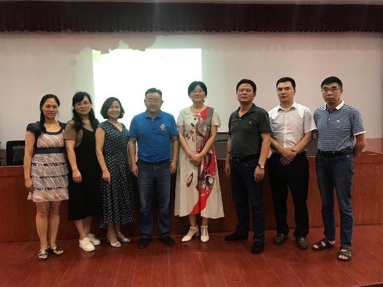 【长炼学校】开学校本培训活动纪实